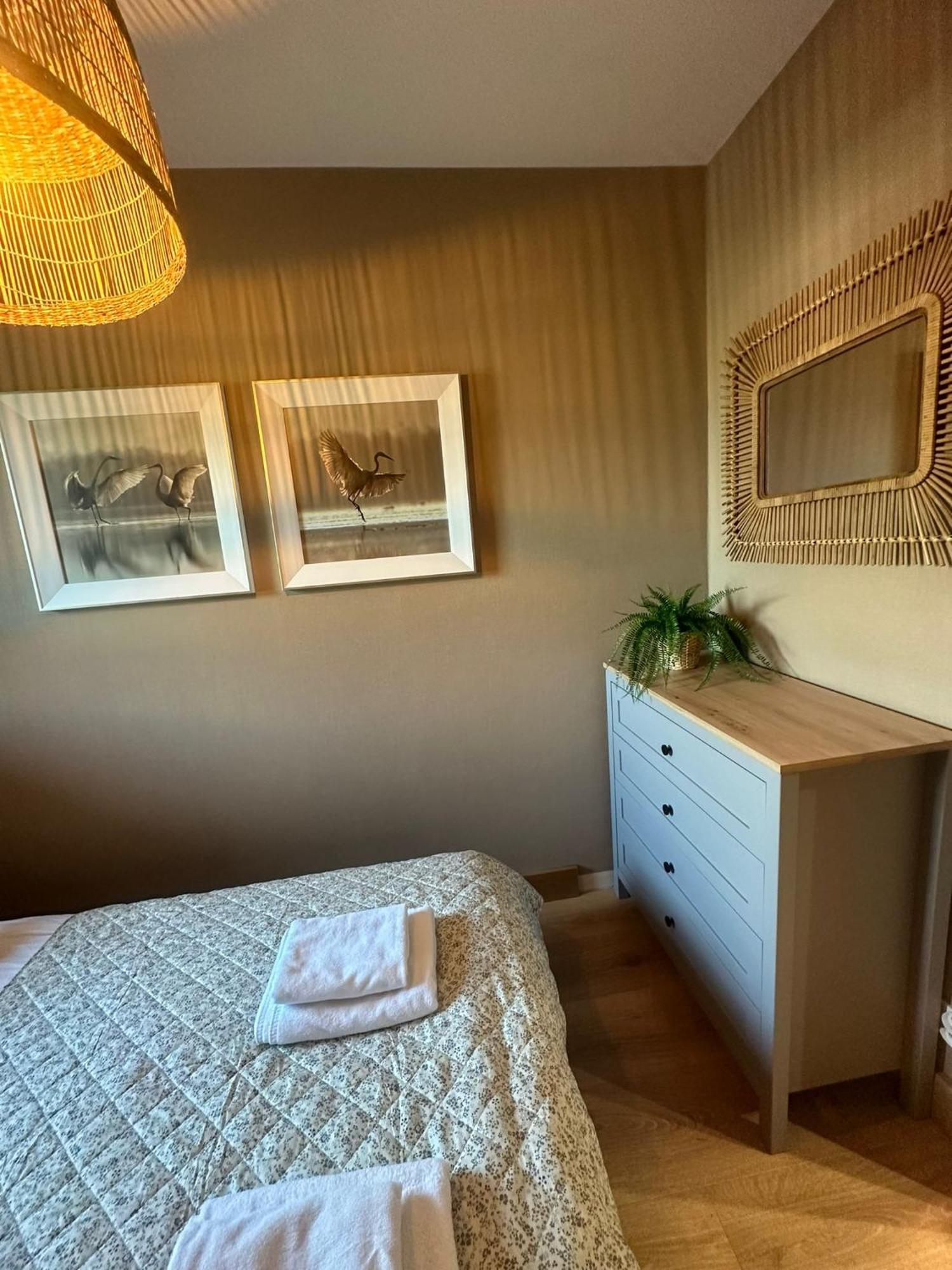 Apartament 8 Z Ogrodkiem I Prywatna Sauna, Rowery, Spacery W Dolinie Baryczy - 5D Apartamenty Milicz Extérieur photo