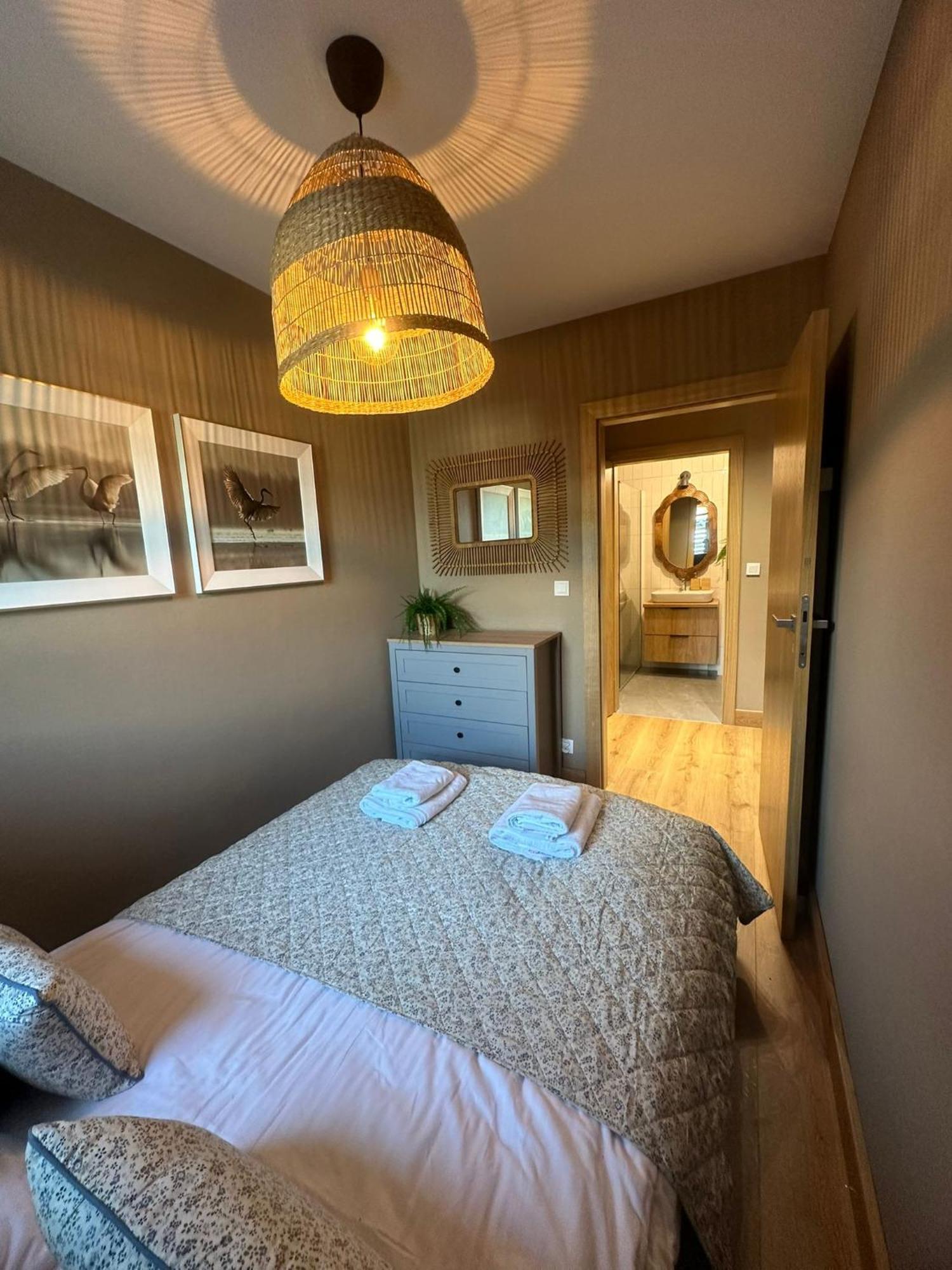 Apartament 8 Z Ogrodkiem I Prywatna Sauna, Rowery, Spacery W Dolinie Baryczy - 5D Apartamenty Milicz Extérieur photo